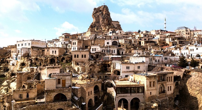 01 Cappadocia Ortahisar Castle 1